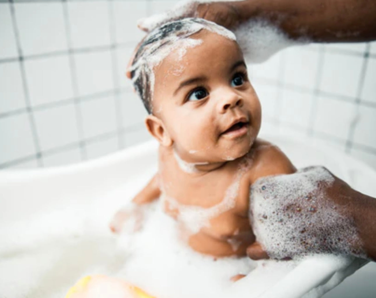 SGK MOISTURIZING SHAMPOO