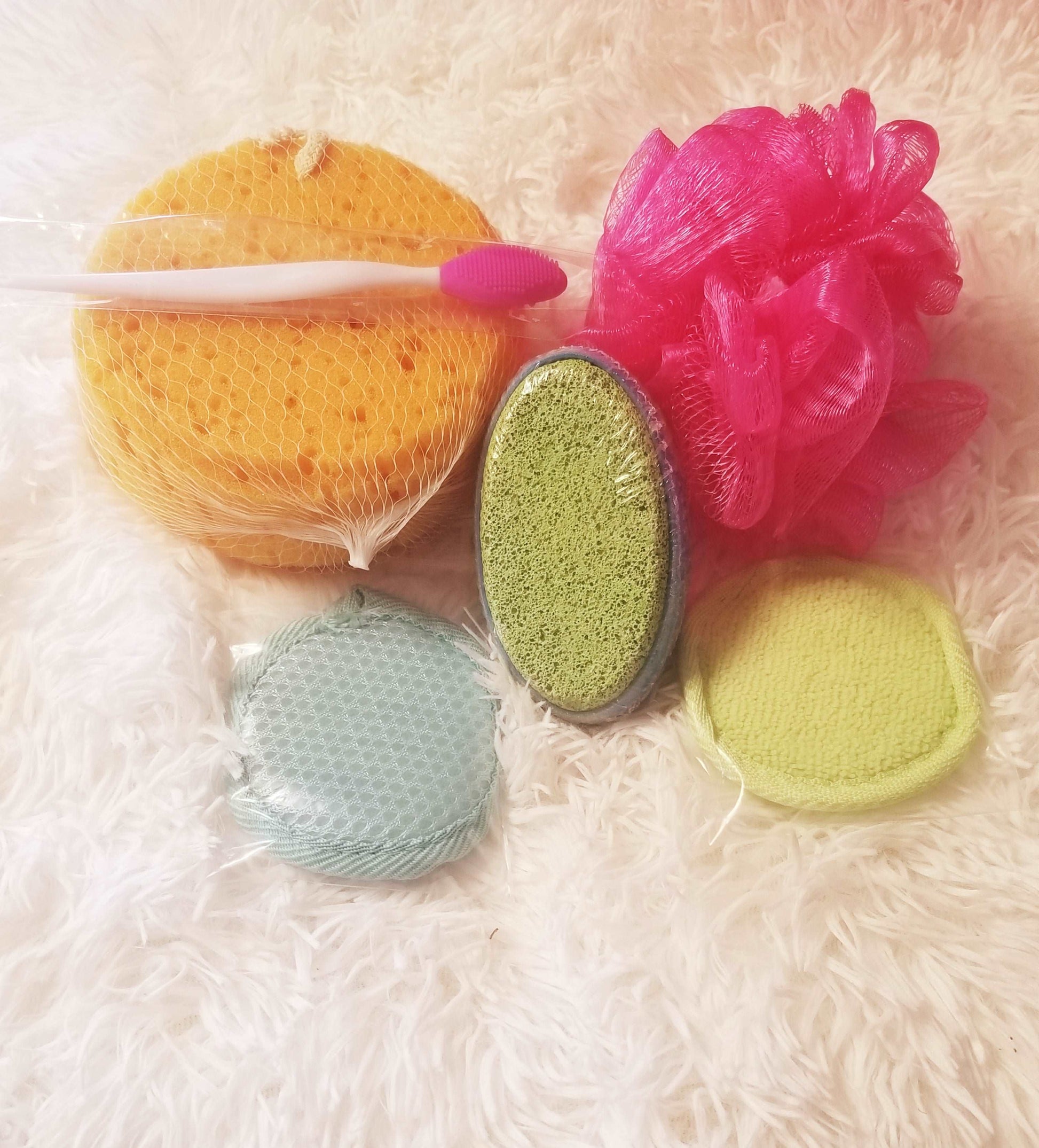 BATH ACCESSORIES